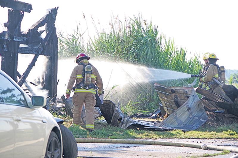 Incendie suspect dans une grange à Saint-Simon