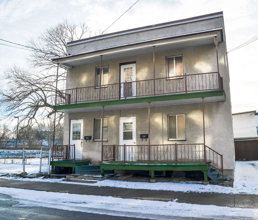 La plus récente acquisition de la Ville de Saint-Hyacinthe au centre-ville. Photo François Larivière | Le Courrier ©