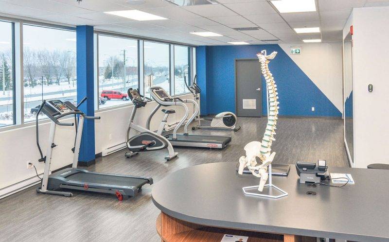 La clinique Action Sport Physio offre des services de physiothérapie, d’ostéopathie, de massothérapie et de thérapie du sport. Photo François Larivière | Le Courrier ©
