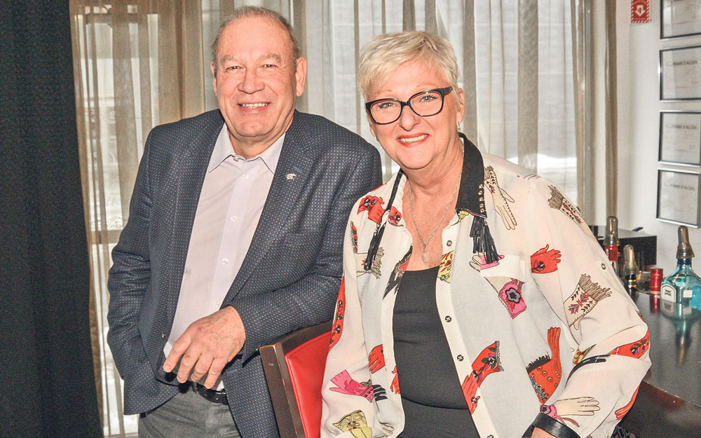 Guy Duhaime et Jocelyne Beaudoin s’uniront sur la scène du Cabaret André.-H.-Gagnon dans le cadre du spectacle-bénéfice Une voix, un piano, présenté le 9 avril au profit de la Fondation de la Maison l’Alcôve. Photo François Larivière | Le Courrier ©