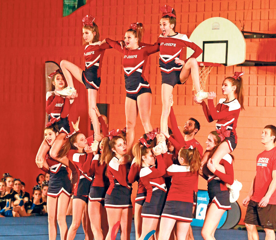 Les Patriotes étaient la seule équipe de Saint-Hyacinthe en action à cette première compétition de cheerleading du RSEQ Montérégie cette saison. Photo Robert Gosselin | Le Courrier ©