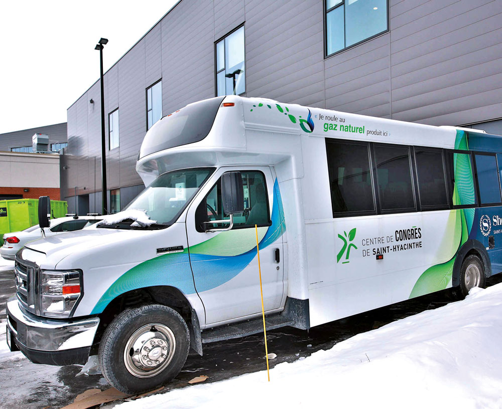 La navette prévue pour transporter congressistes et clients du Sheraton au centre-ville ne connaît pas le succès escompté. Photo Robert Gosselin | Le Courrier ©