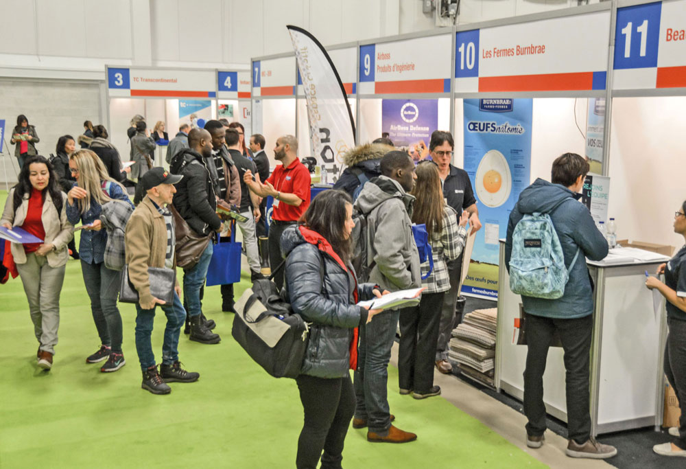 La 5e édition de la Journée de l’emploi a attiré selon les organisateurs près de 1000 chercheurs d’emplois. Photo François Larivière | Le Courrier ©