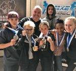 La relève féminine prend sa place aux Gants de bronze