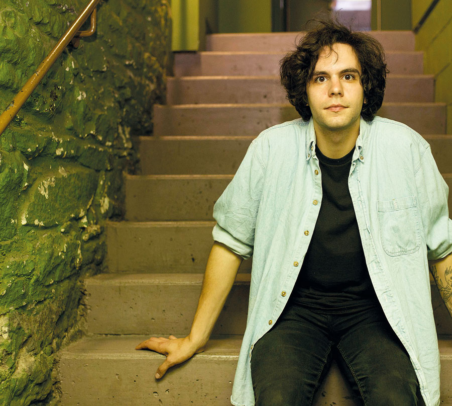 Fort d’un EP paru l’an dernier, Alex Burger s’apprête à lancer cet automne son premier album solo. Photo Frédérique Ménard-Aubin