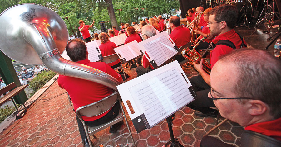 Fidèle au poste en ouverture de la saison des Beaux mardis de Casimir, l’Orchestre philharmonique de Saint-Hyacinthe poursuivra sa longue tradition de concerts en plein air, qui remonte à bien plus loin que l’on peut se l’imaginer. Photothèque | Le Courrier ©