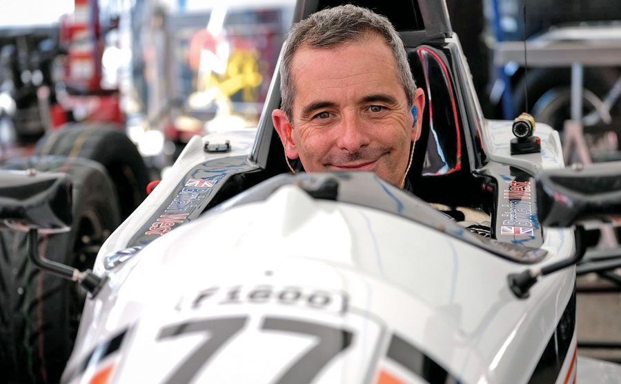 Malgré la cinquantaine entamée, Bertrand Godin ne voulait pas s’empêcher de saisir l’opportunité qui lui était proposée de prendre le volant d’une monoplace de Formule 1600 pour toute la saison 2019. Photo F1600 Canada