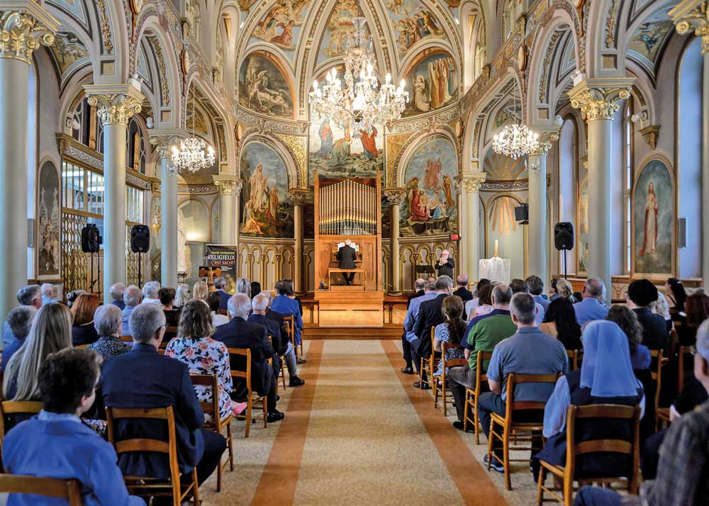 L’Opus 9 a joué ses premières notes au sein de la chapelle du monastère du Précieux-Sang, dimanche, dans le cadre d’une cérémonie musicale soulignant son inauguration. Photo François Larivière | Le Courrier ©