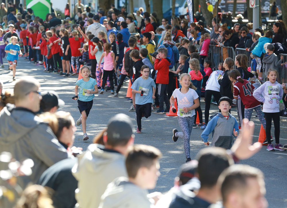 L’engouement s’est également transposé dans les écoles de la région puisqu’un total de 124 équipes a participé à l’épreuve du relais 1 h scolaire. Photo Robert Gosselin | Le Courrier ©