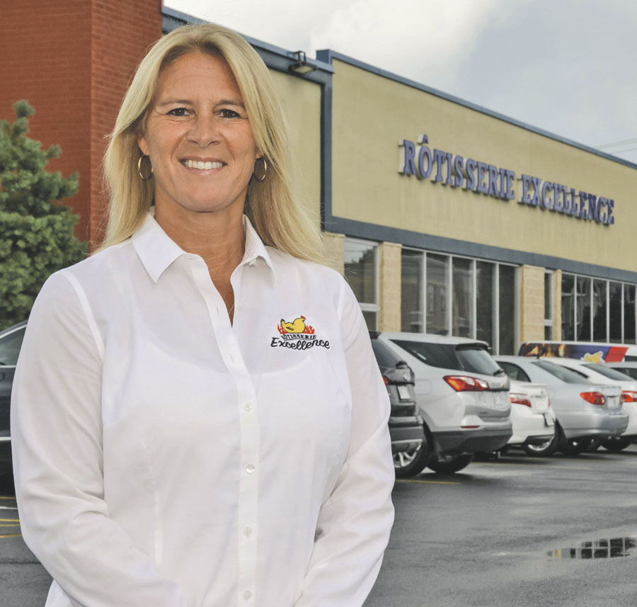 Isabelle Parenteau, copropriétaire de la rôtisserie Excellence de Saint-Hyacinthe. Photothèque | Le Courrier ©