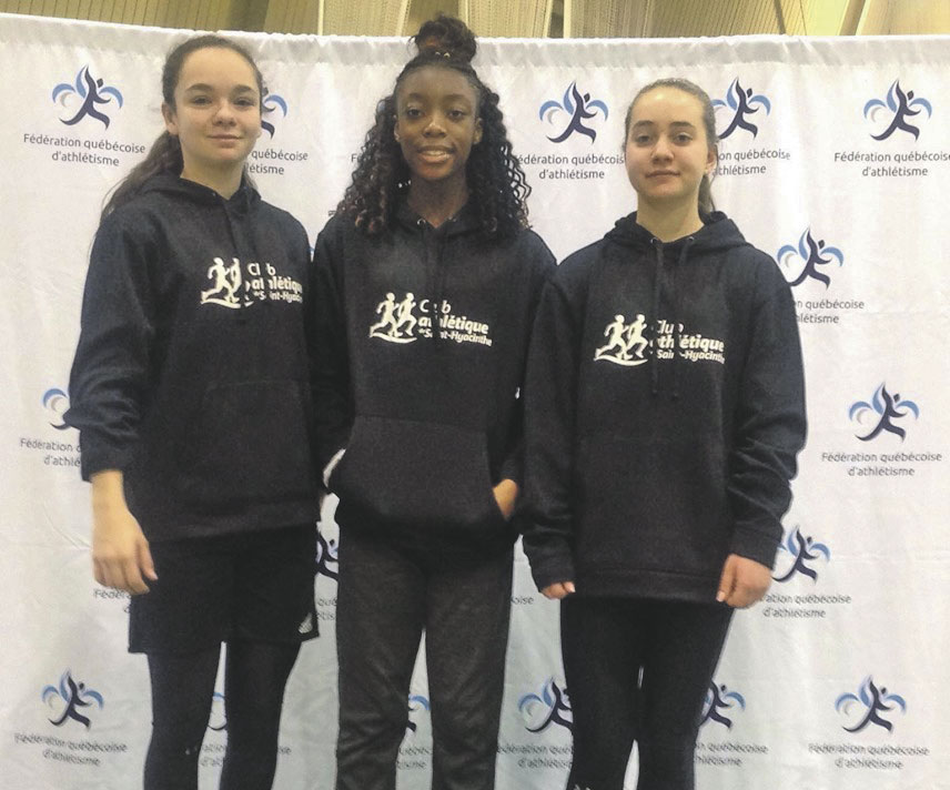Le trio féminin représentant Saint-Hyacinthe, avec Éloïse Caron, Sarah Kassarate Touchard et Marika Roy. Photo gracieuseté