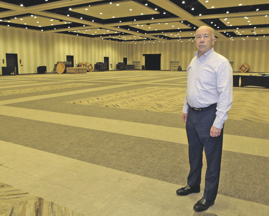 La crise du coronavirus représente un dur coup pour Michel Douville, directeur général du Centre de congrès de Saint-Hyacinthe et de l’hôtel Sheraton. Photo Robert Gosselin | Le Courrier ©