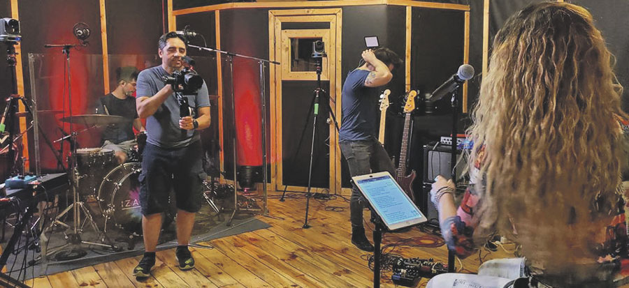 À défaut de pouvoir monter sur la scène avec Karma cet été, le batteur du groupe maskoutain, Jimmy Lord, proposera une série de concerts virtuels nommée « Sessions Live SPV », où au moins une quinzaine d’artistes offriront une prestation. Photo gracieuseté