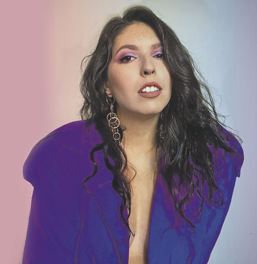 Près de trois ans après le EP Fossiles, Charlène Blanchette vient de dévoiler « Billets », une nouvelle chanson à saveur estivale. Photo gracieuseté