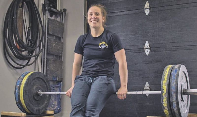 Rachel Leblanc-Bazinet, haltérophile membre du club La Machine Rouge, a un nouveau rôle important au sein de la Fédération canadienne d’haltérophilie. Photo gracieuseté