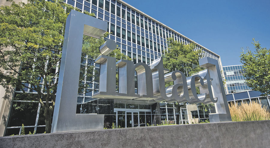 Intact Assurance vient de réaliser la plus importante transaction de son histoire. Elle devrait profiter à toutes les installations de l’entreprise au Québec, dont son bureau principal de Saint-Hyacinthe. Photothèque | Le Courrier ©