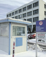 Un stationnement souterrain pour le personnel