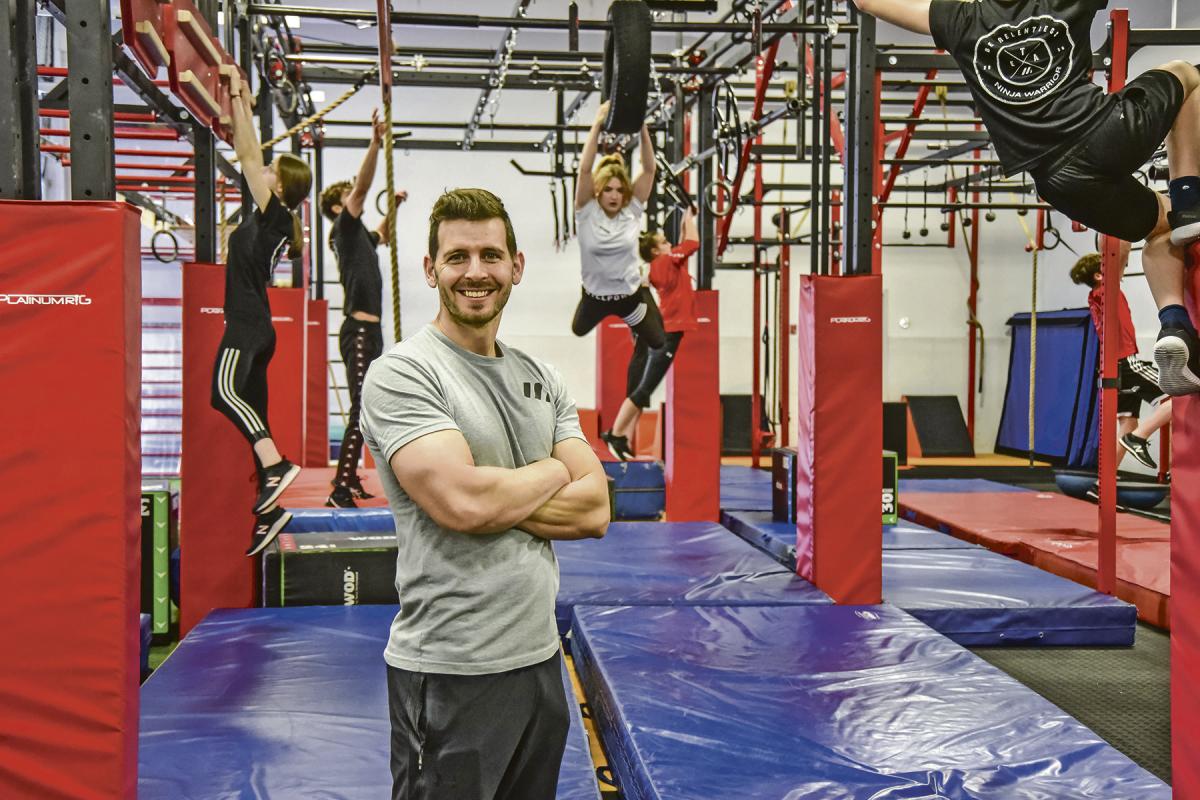 En lançant le sport-études Ninja Warrior à l’école secondaire Fadette, Mathieu St-Ours se targue d’être le premier au Canada à offrir un tel programme. Photo François Larivière | Le Courrier ©