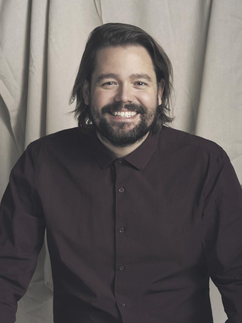 Étienne Bernier, originaire de Saint-Hyacinthe, a été reconnu par ses pairs qui lui ont récemment décerné le prix Relève en architecture 2021. Photo gracieuseté