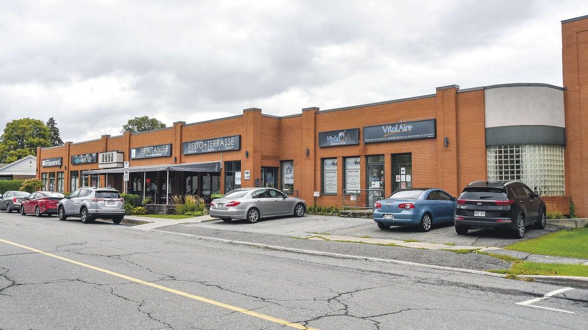 La Place Blanchet appartient toujours à la société Multi-Services Santé Richelieu-Yamaska, une entité créée par la Fondation Honoré-Mercier. Photo François Larivière | Le Courrier ©