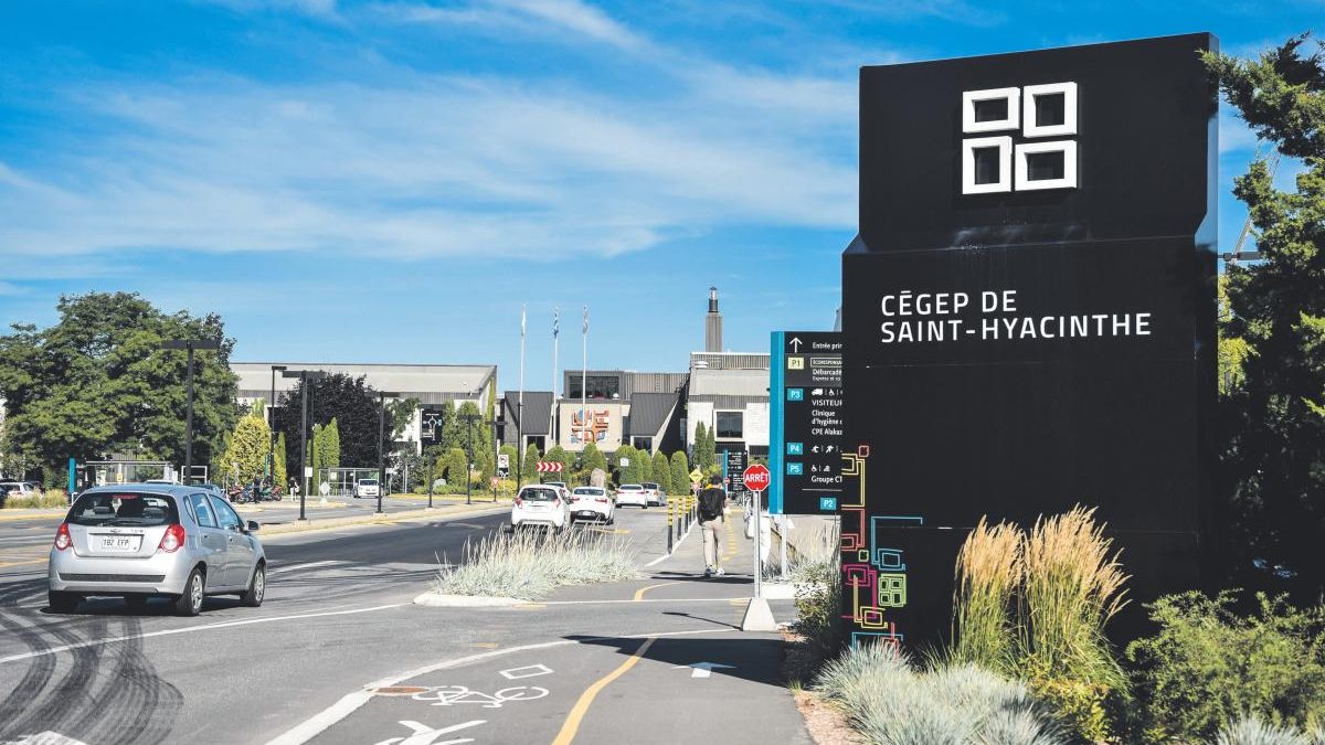 Il devrait y avoir un deuxième accès au Cégep de Saint-Hyacinthe à l’automne 2022. Photo François Larivière | Le Courrier ©