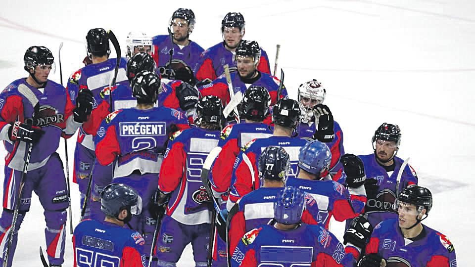 Le Condor a remporté deux de ses quatre matchs préparatoires, dont le dernier face au Metal Perreault de Donnacona, dimanche. Photo Facebook Le Condor de Saint-Hyacinthe