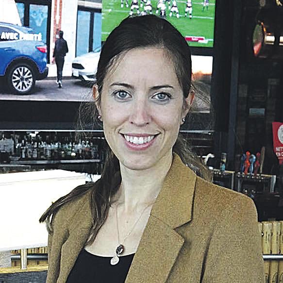 Jessica Beauchemin, directrice générale de La Cage – brasserie sportive de Saint-Hyacinthe. Photothèque | Le Courrier ©