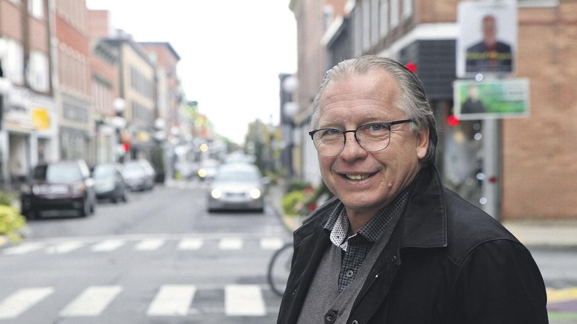 Le candidat dans le district Cascades Jeannot Caron. Photo Robert Gosselin | Le Courrier ©