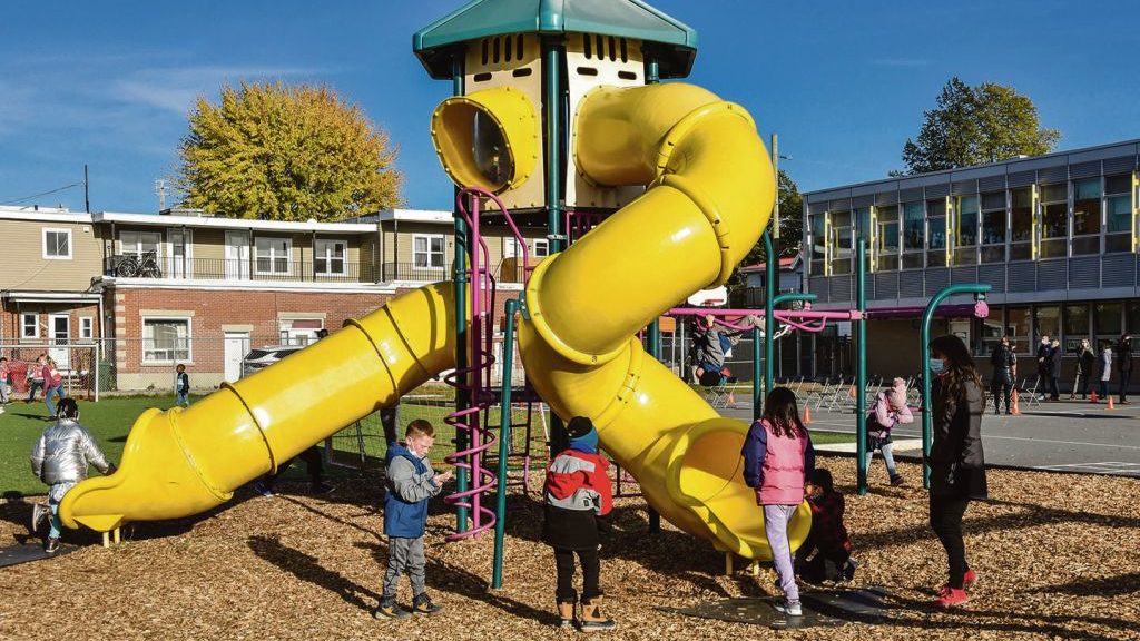 L’école Larocque a inauguré son parc-école. Photo François Larivière | Le Courrier ©