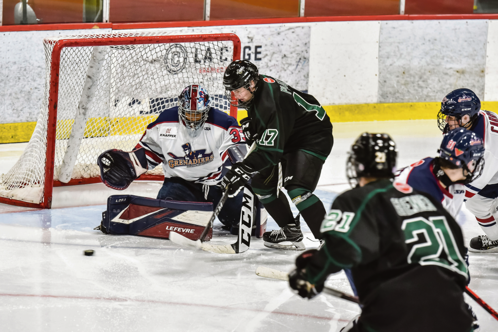 Avant de mettre le cap sur le Challenge CCM M18 AAA, les Gaulois croiseront le fer avec les Grenadiers de Châteauguay samedi après-midi au Stade L.-P.-Gaucher. Photothèque | Le Courrier ©