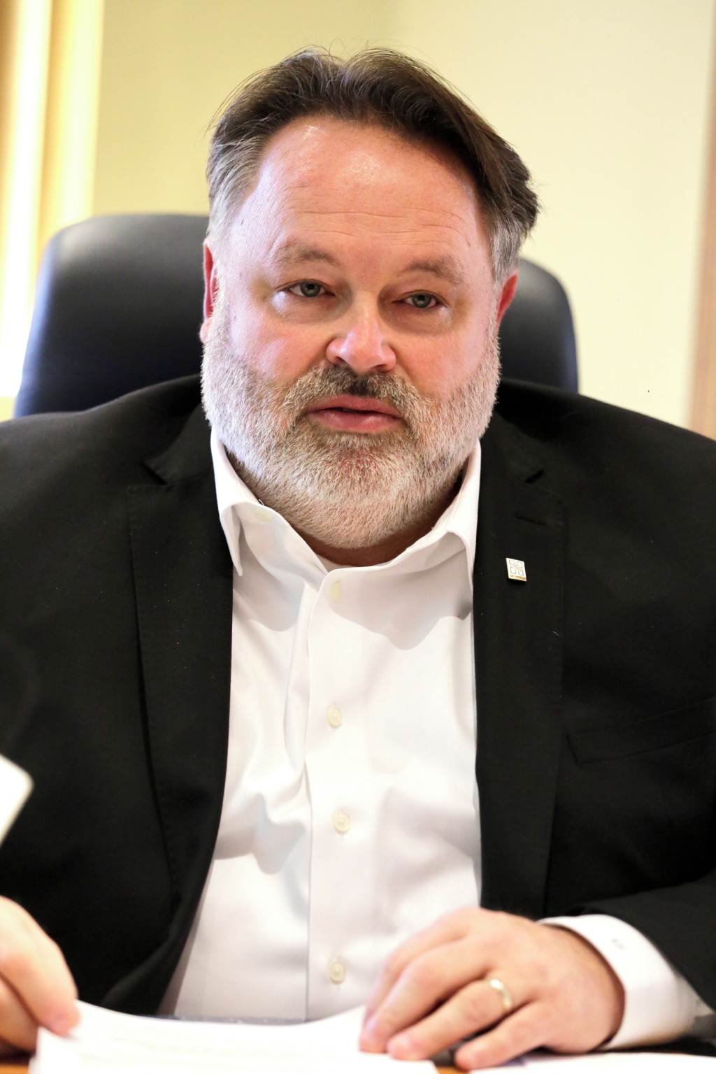 Le maire de Saint-Hyacinthe, André Beauregard, a présenté le budget 2022. Photo Robert Gosselin | Le Courrier ©