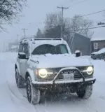 Comment la neige m’a réconcilié avec le Ford Bronco