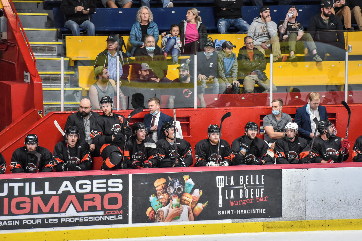 À sa première saison à Saint-Hyacinthe, le Condor a conclu le calendrier régulier en milieu de peloton du classement de la LHSAAAQ, au 4e rang. Photothèque | Le Courrier ©