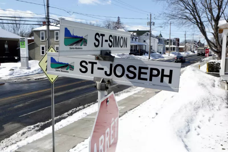 La réfection de la rue Saint-Joseph est évaluée à 700 000 $ dans le plan triennal d’immobilisations 2022 à 2024. Photo Robert Gosselin | Le Courrier ©