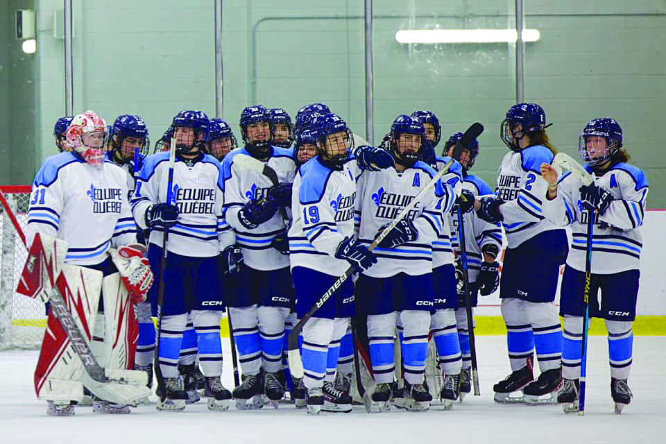 Équipe Québec, qui comptait dans ses rangs Éloïse Caron et Lori-Eve Gendron, s’est inclinée 3 à 1 contre l’Ontario en finale pour la médaille de bronze aux Jeux du Canada. Photo gracieuseté