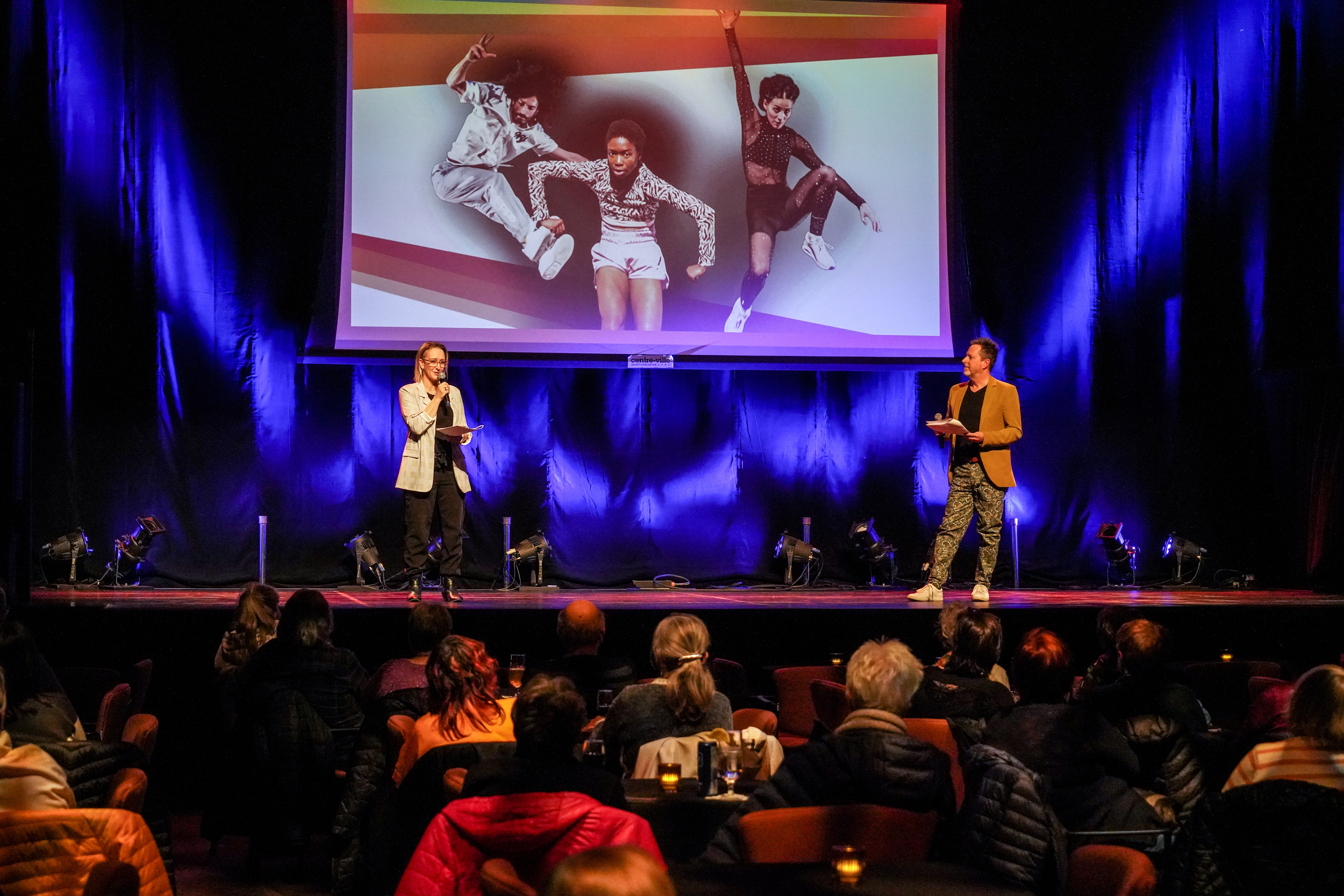 Le Centre des arts Juliette-Lassonde a dévoilé la programmation pour sa saison 2023-24 lors d’un lancement le 26 avril. Plus de 135 artistes et productions fouleront les planches de la salle maskoutaine dans les prochains mois. Photo François Larivière | Le Courrier ©