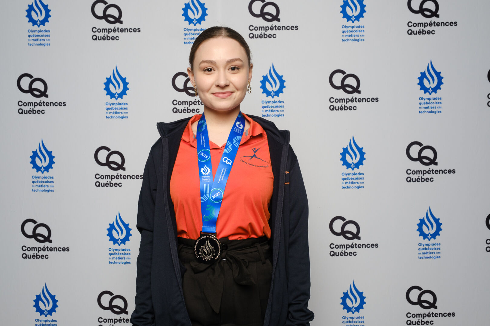 Maélie Guillemette est la fière représentante de l’esthétique avec une médaille d’argent. Photo gracieuseté