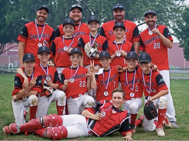 Les Condors Rouge 13U A, médaillés d’argent. Photo gracieuseté