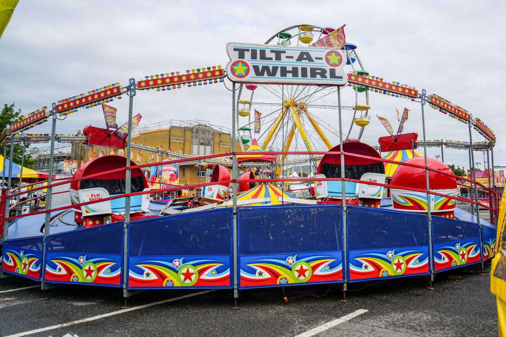 Un accident est survenu dans le manège Tilt-a-Whilt de l’Expo agricole, le 1er août.Photo François Larivière | Le Courrier ©