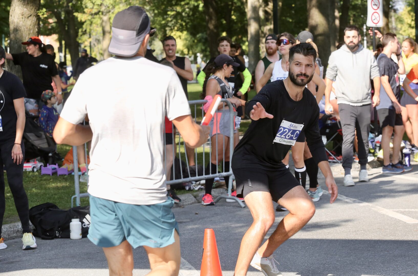 Les coureurs ont participé en grand nombre à la 52e édition du Relais 2 h, dimanche. Photo Robert Gosselin | Le Courrier ©