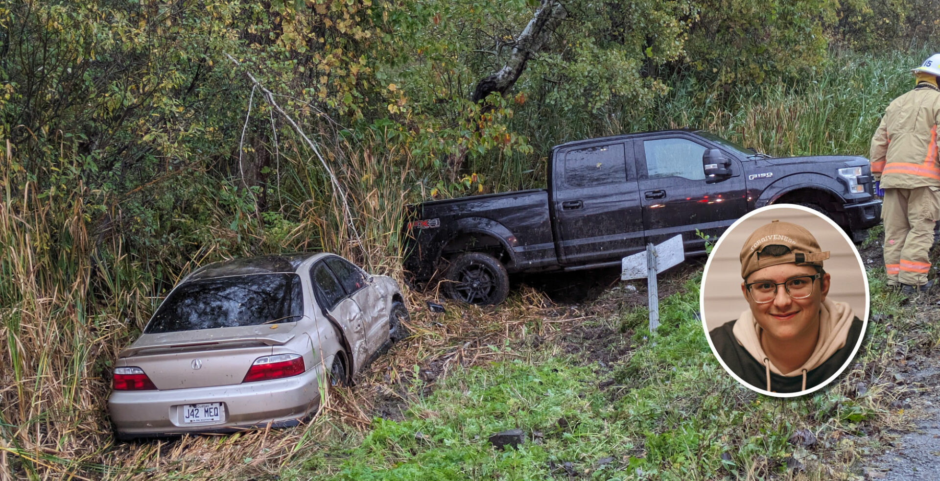 Alex Dufault, 18 ans, a perdu la vie dans un accident de la circulation survenu samedi sur la route 235 à Saint-Pie. Il était le cadet d’une famille de cinq enfants. On aperçoit sa voiture ainsi que le second véhicule impliqué dans la collision mortelle. Photos Adam Bolestridge | Le Courrier © et Facebook