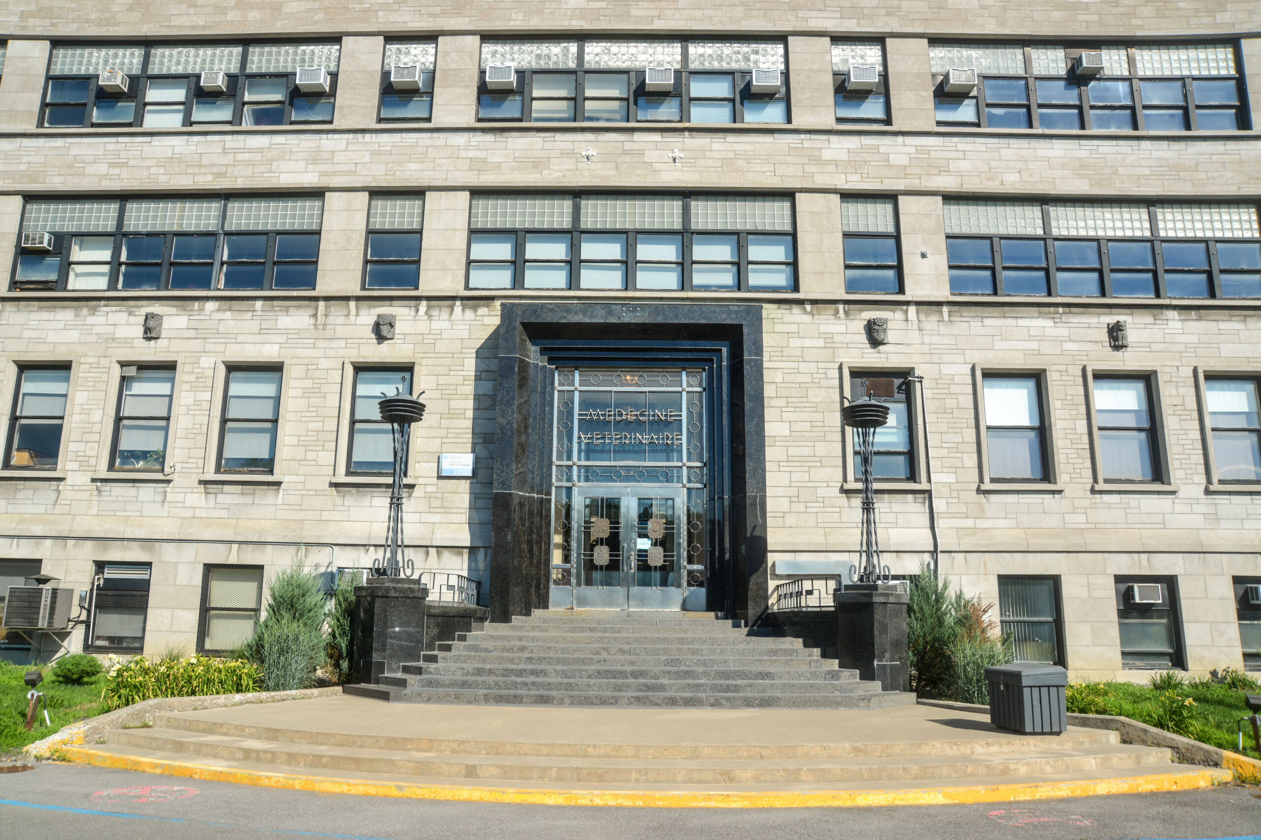 La Faculté de médecine vétérinaire de l’Université de Montréal à Saint-Hyacinthe. Photo François Larivière | Le Courrier ©