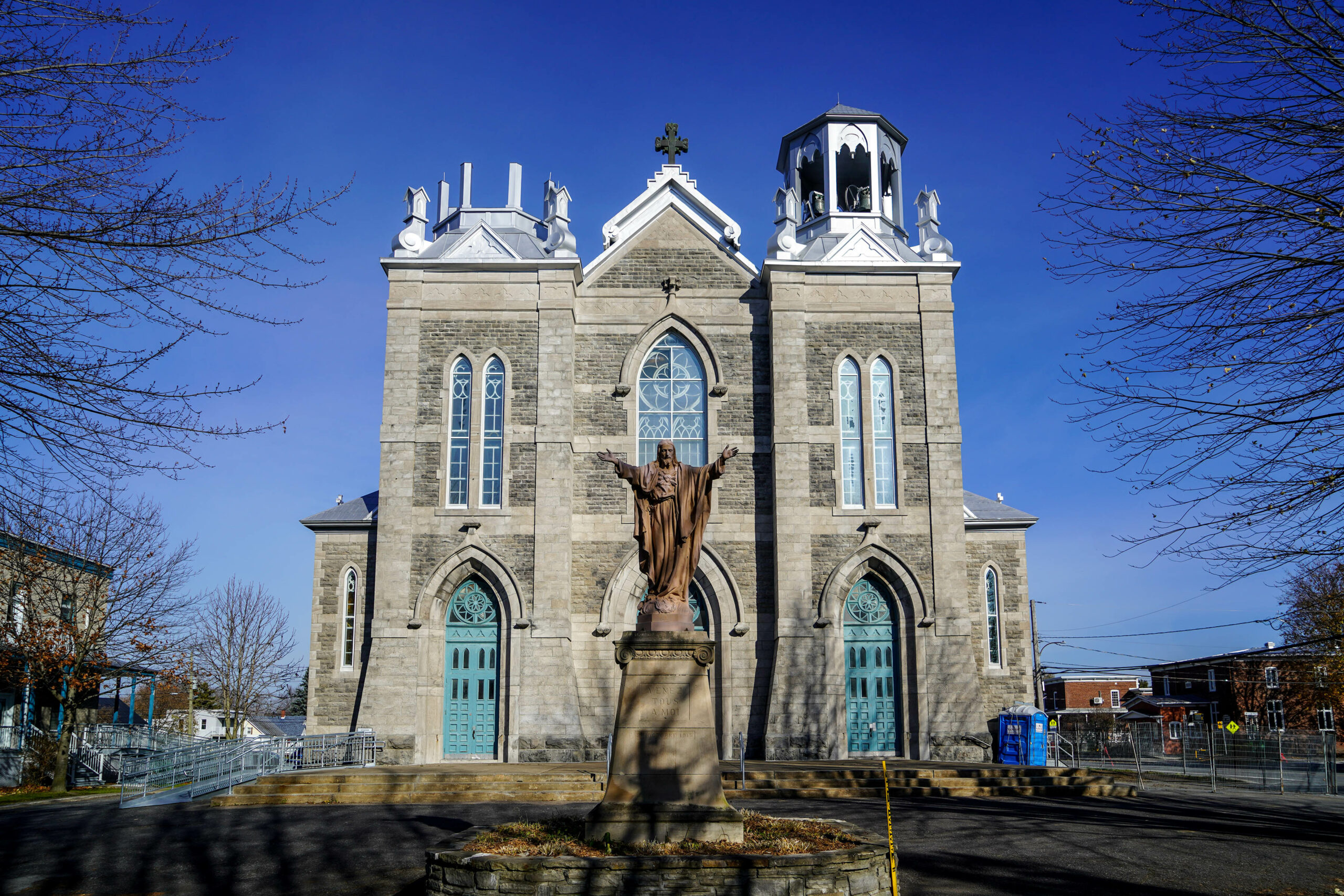 Les cloches de l’église de Saint-Pie ont sonné à nouveau, pour la première fois depuis quatre ans, le 17 novembre. Photo François Larivière | Le Courrier ©