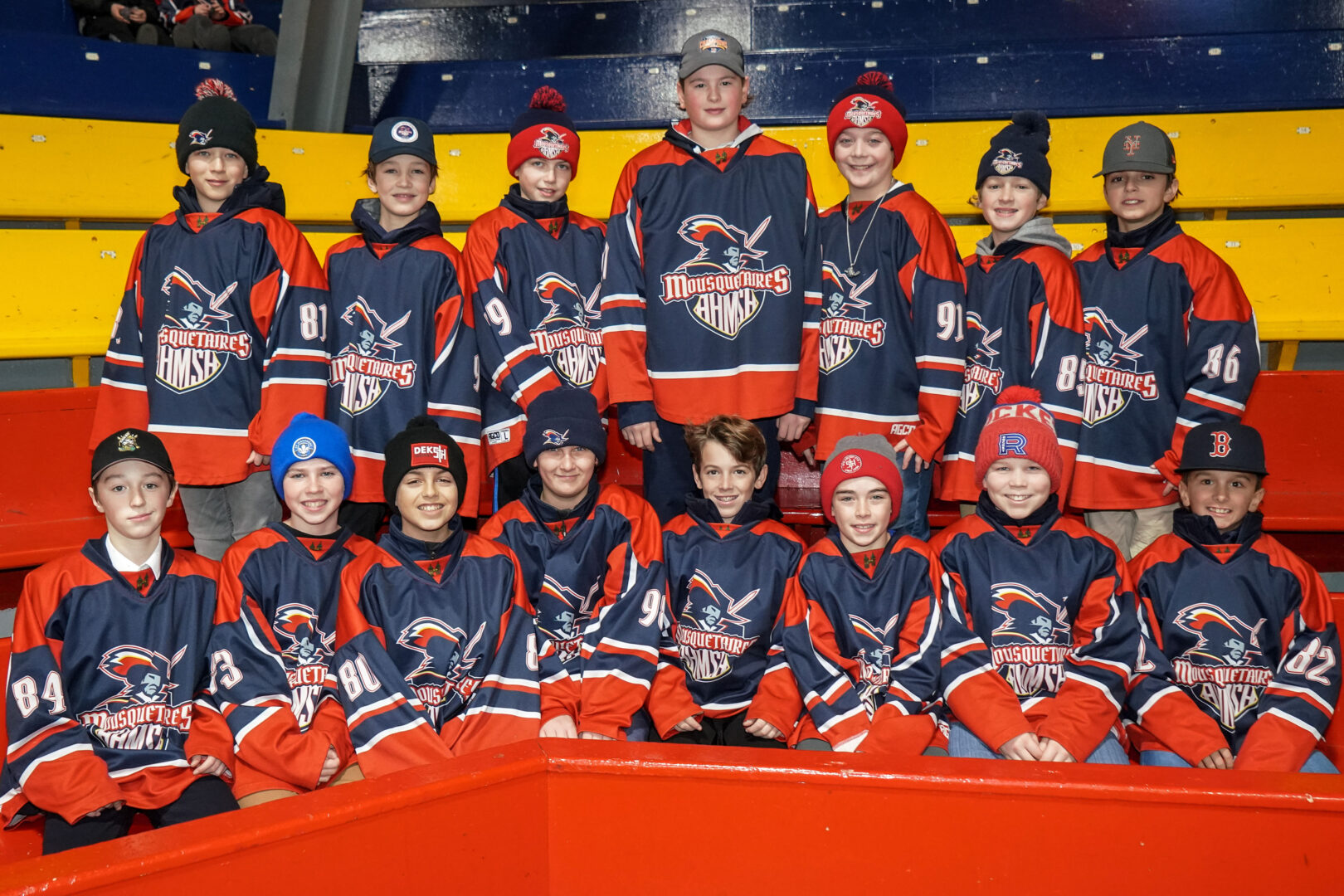 Les Mousquetaires de Saint-Hyacinthe M13 BB ont été sélectionnés pour participer au Tournoi international de hockey pee-wee de Québec en février. Photo François Larivière | Le Courrier ©