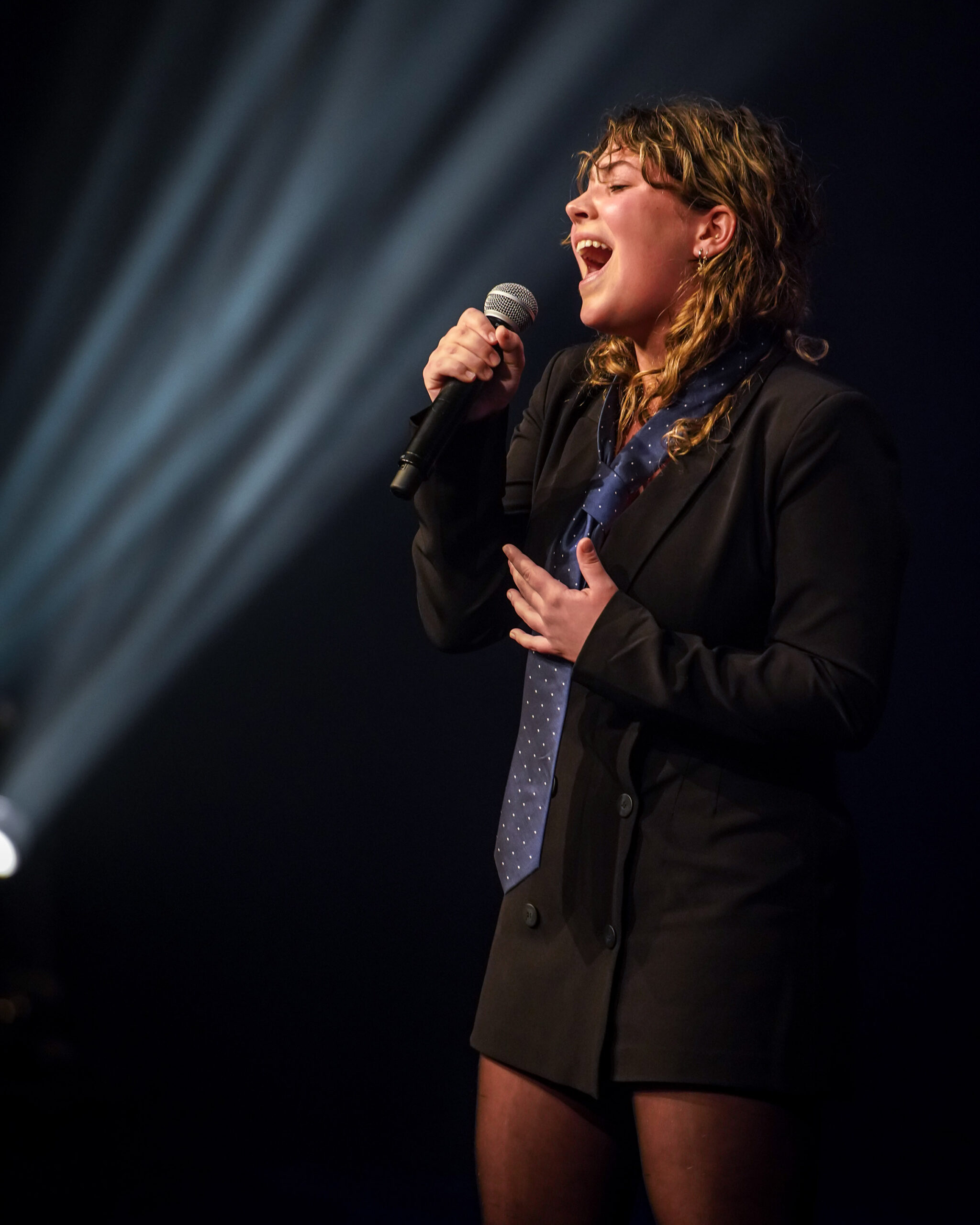 Paule Eva Cazade, gagnante du 1er prix l’an dernier, participera à nouveau à la finale locale de Cégeps en spectacle le 8 février.Photo François Larivière | Le Courrier ©