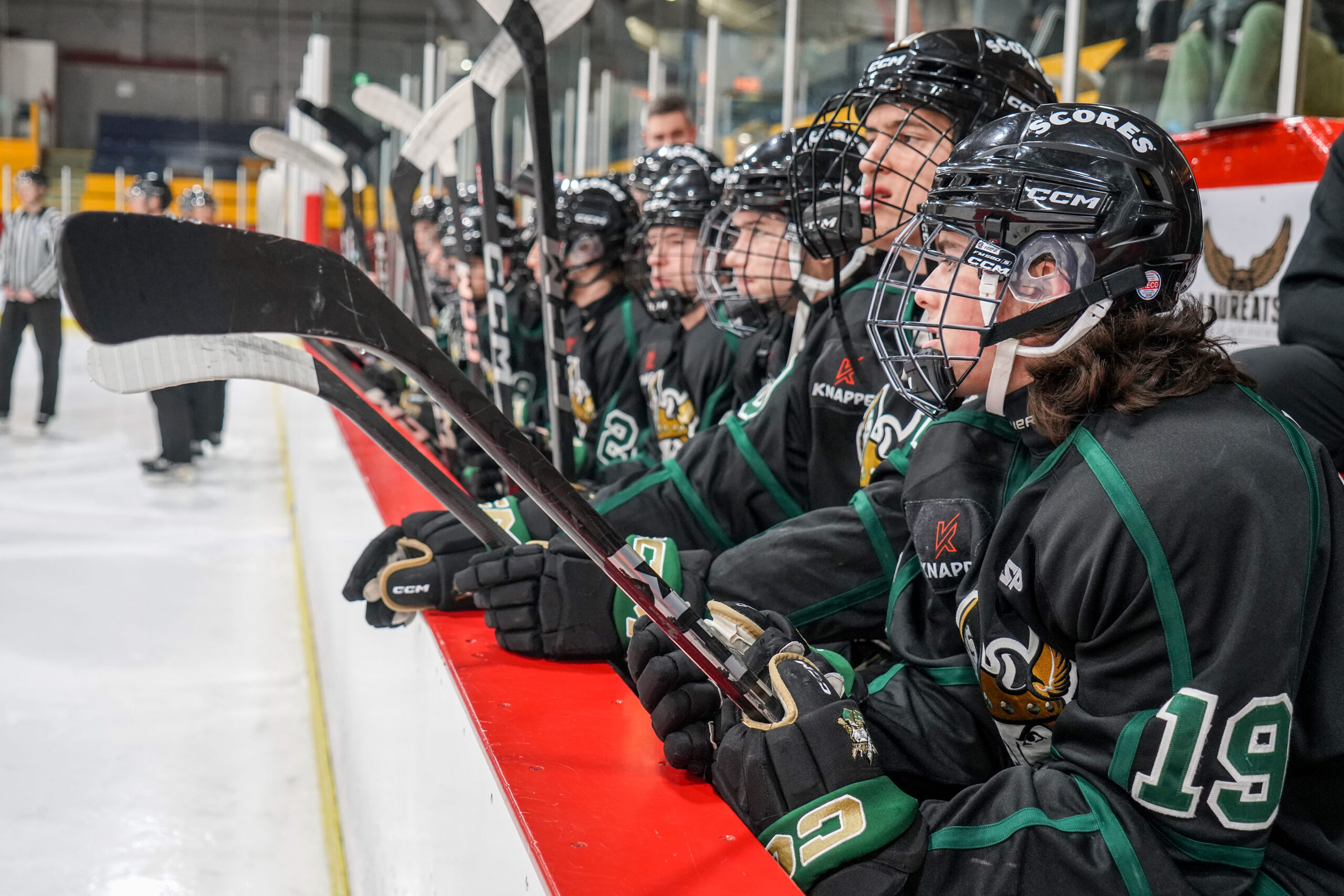 Les Gaulois ont mis un terme à leur séquence de défaites en battant les Forestiers d’Amos, l’une des équipes de l’heure dans la ligue M18 AAA, lors d’un programme double entre les deux équipes. Photo François Larivière | Le Courrier ©