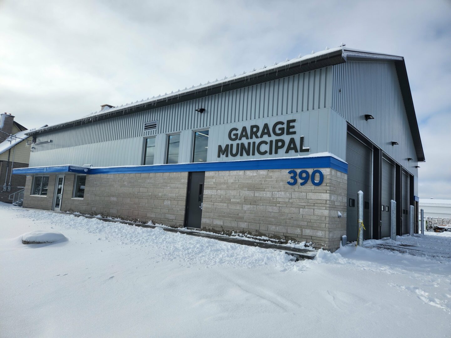 La construction du garage municipal est complétée à 90 %. Photo gracieuseté