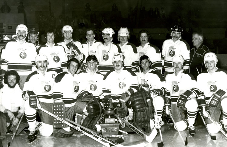 Les Gaulois de Saint-Hyacinthe, saison 1979-1980. Photo Centre d’histoire de Saint-Hyacinthe, CH380 Le Courrier de Saint-Hyacinthe