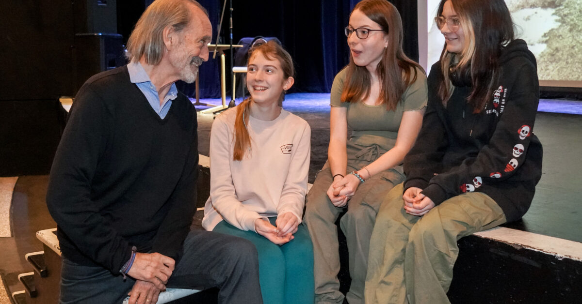 Le commandant Robert Piché invite des élèves de la PHD à prendre leur envol