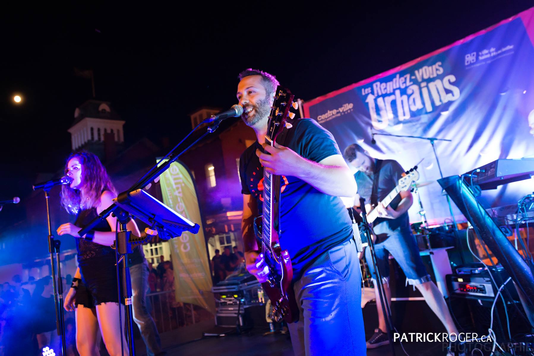 Francis Ravenelle a fait chanter et danser bien des Maskoutains avec son groupe Karma. Photo gracieuseté Patrick Roger